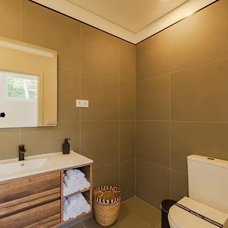 Villa Peaceful Escape Feel Discovery Valley Retreat