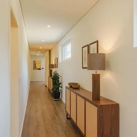Peaceful Escape Feel Discovery Valley Retreat Villa